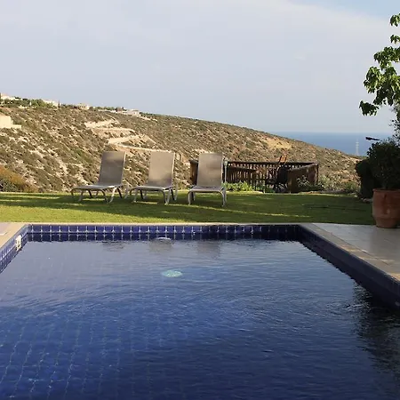 Resort Aphrodite Hills And 5*