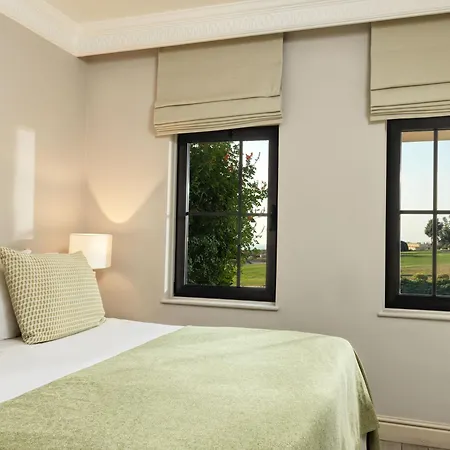 Aphrodite Hills And 5*