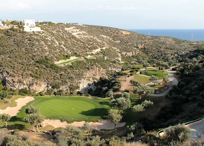 Aphrodite Hills And Θέρετρο Κούκλια