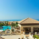 Aphrodite Hills And Resort 5*