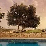 Resort Aphrodite Hills And 5*