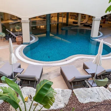 Aphrodite Hills And منتجع كوكليا