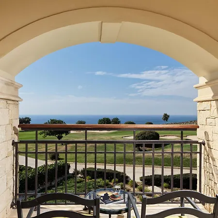 Resort Aphrodite Hills And Kouklia