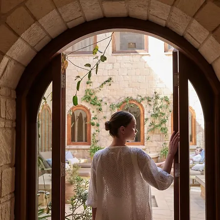 Aphrodite Hills And منتجع 5*