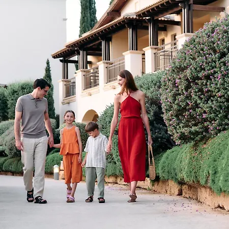 Aphrodite Hills And 5*