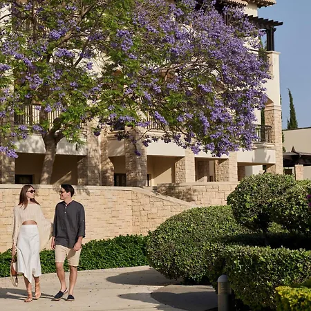 منتجع Aphrodite Hills And