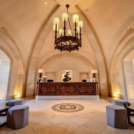 منتجع Aphrodite Hills And 5*