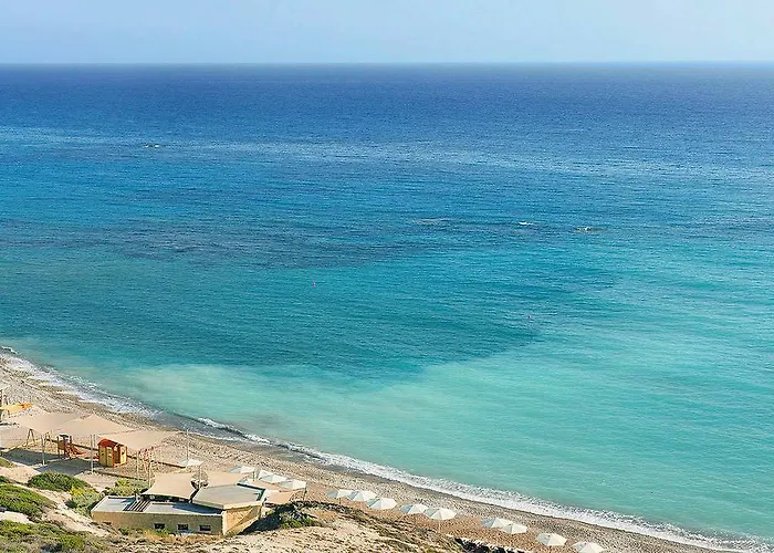 Aphrodite Hills And Semesteranläggning (resort)