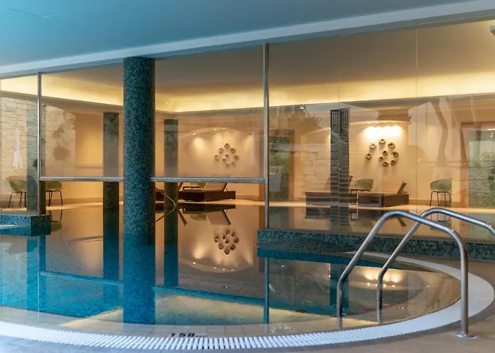 Semesteranläggning (resort) Aphrodite Hills And 5*