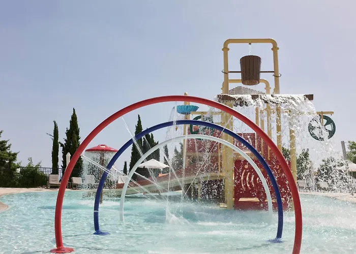 Aphrodite Hills And Semesteranläggning (resort) Kouklia