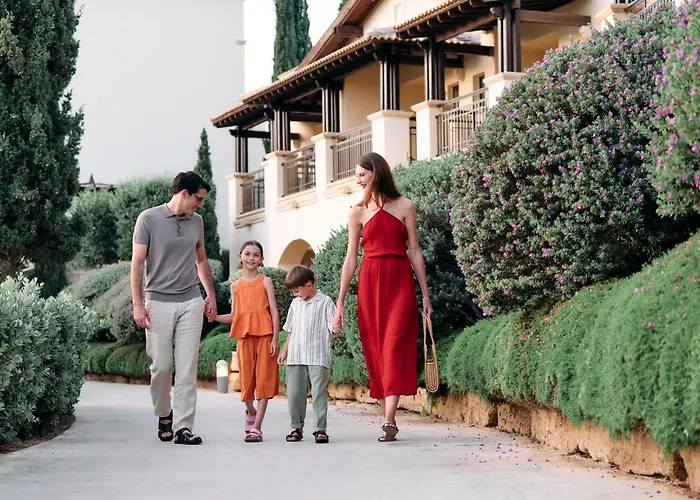 Aphrodite Hills And 5*